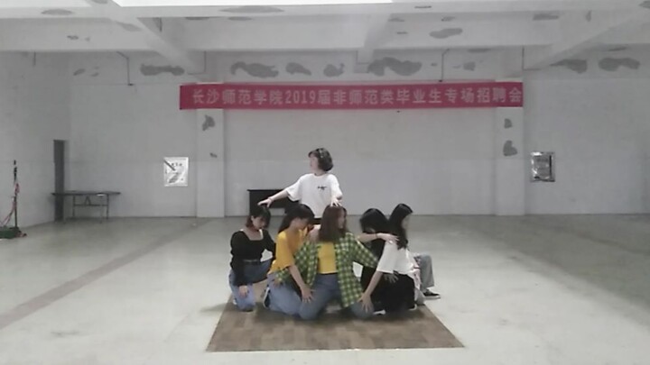 [Club Activity Cheer-Up Performance] "HANN" + "Kill This Love" + "LATATA" (Recommended to watch at a