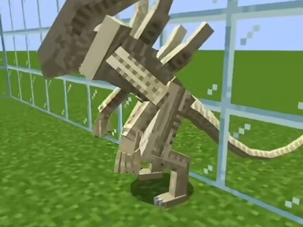 Minecraft: Scary Facehugger!