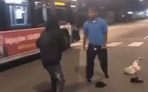 Bảo vệ đã hy sinh quá nhiều.