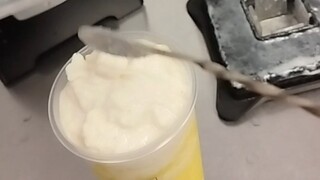 Membuat yogurt nanas menyebalkan sialan