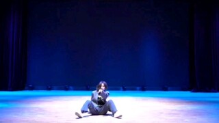 หลังจากเต้นรำตามเพลง "The Movie" ของลิซ่าที่โรงเรียน...