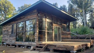 TIMELAPSE - Cabin Construction Video (Australia)