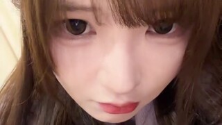 Asaki今天出门看电影回来露脸直播眼线都哭花了！！瘦了七斤依旧贵妇装啊友友们！