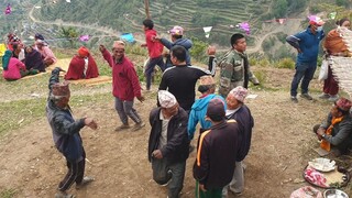 बिहेमा नाच प्रस्तुत गर्दै । dance in panchebaja |