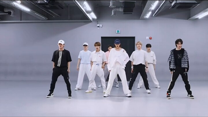 【Stray Kids】Cái này dùng được không? Phòng tập Case 143 nhưng nhạc nền là S-Class, siêu hợp với Clas