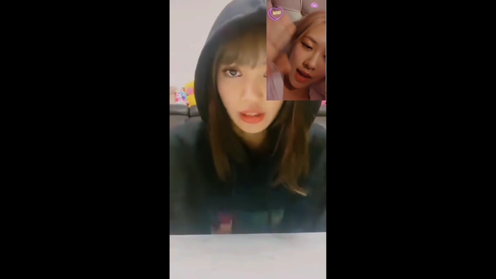 [ChaeLisa] Shocking！Video call of long distance couple
