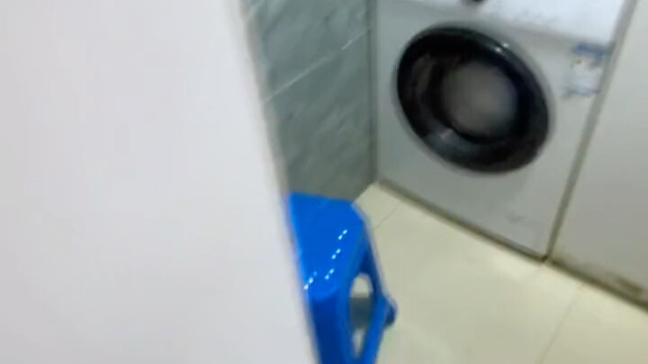 Shanghai Zhangjiang rental - the landlord calls this a duplex two-bedroom apartment