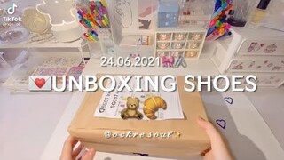 [ Tik Tok Việt Nam ] Unboxing đôi giày cực xinh