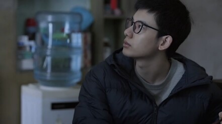 Anak laki-laki jual akun game ayahnya. Baru aja ayah mau marah, tapi begitu lihat anaknya yang tingg