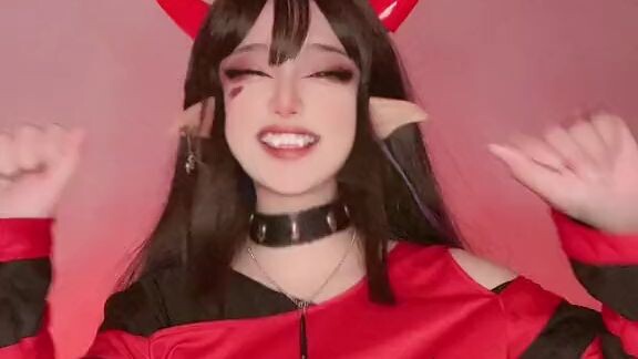 SELENA IN REAL LIFE [cosplaybiyaa]