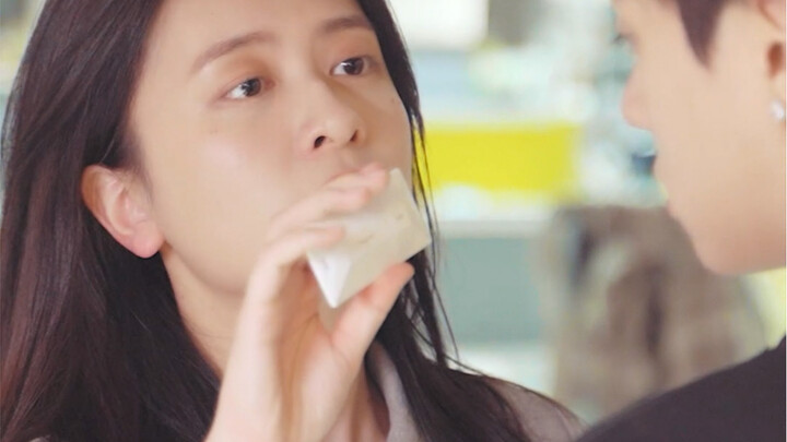 Dù sao cũng không thể hét đến khản cả cổ, vậy thì đành chấp nhận sai lầm vậy.