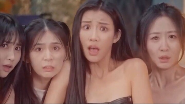 ทะลุมิติไปวันสิ้นโลก ดันได้เมีย 4 คน