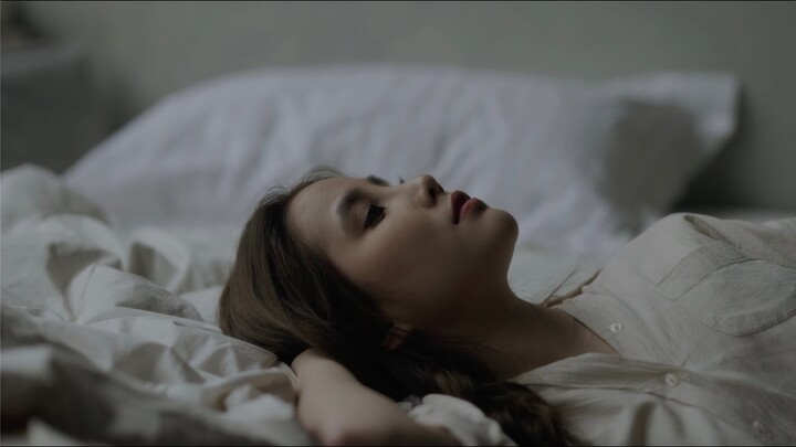 Agatha Chelsea (ft. ABRAM & Tintin) - SOL FA MI (Official Video)