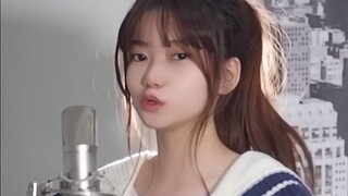 Pure girl sings Doraemon, whose youth is moved when the music starts