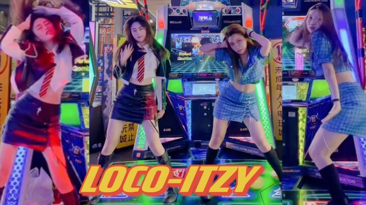 甜心学妹和性感酷学姐圣诞斗舞【跳舞机】ITZY-LOCO 跟我们一起摇摆