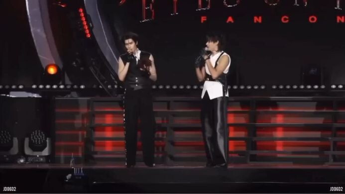 joongdunk fancon eyes on you