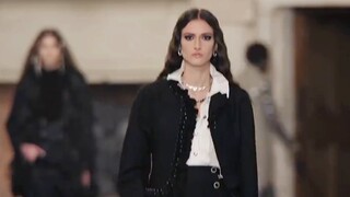 [Kristen Stewart] She Was The Only Guest Of 2021 Chanel Show