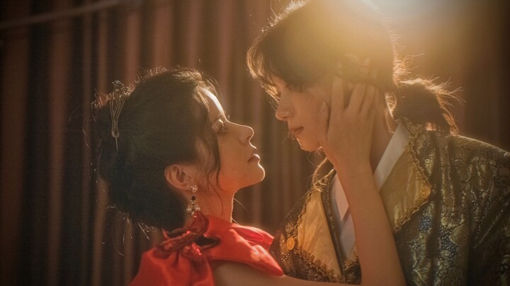 Acting opposite the goddess—she’s… standing way too close to me! [Celebrity Assistant Internship Gui