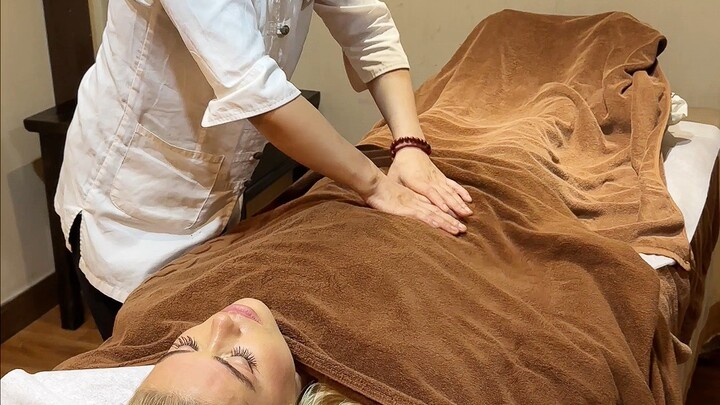 Pamela—A Pain-Tolerant Pro(?)—Tries Chinese Massage I’m a massage enthusiast who loves trying all ki