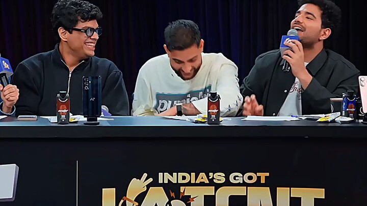 Samya Raina Roasted 🔥