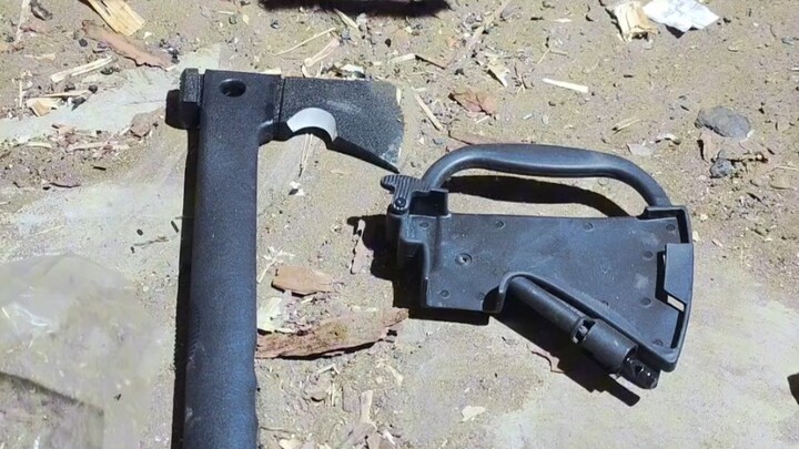 In-depth review of the Japanese multi-functional outdoor survival axe