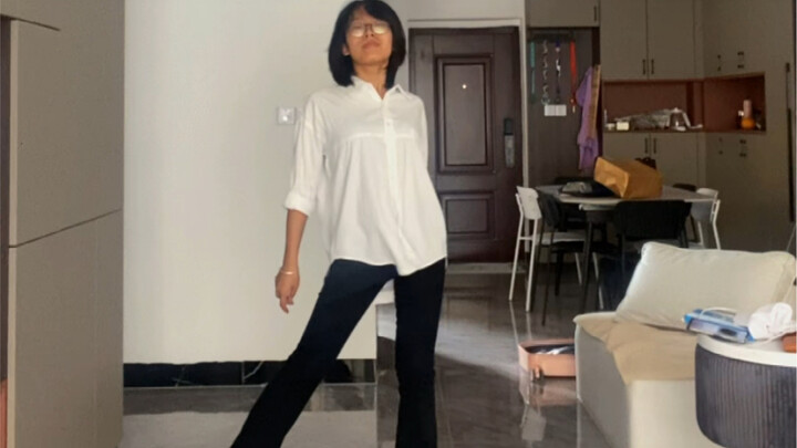 《Pink Venom》- BLACKPINK Bèi Bèi