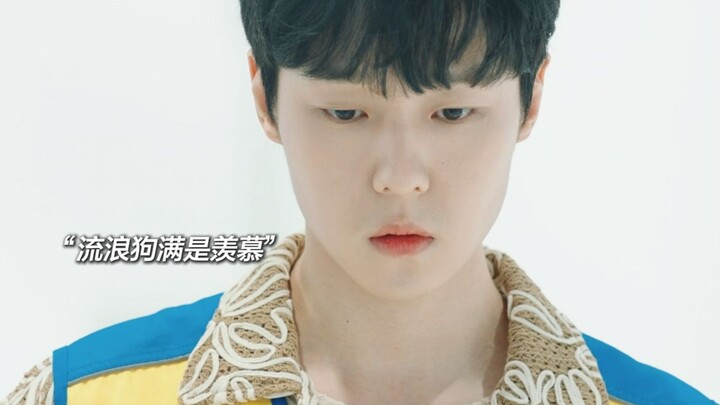 Chú cún ngốc cả đời vẫn chờ bạn về nhà, nó cũng chẳng bao giờ chê bạn nghèo, chỉ mong bạn yêu thương