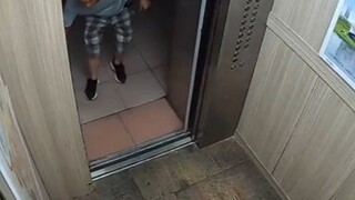 电梯焚烧人，锂电池进电梯着火后续