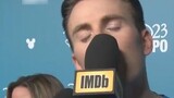 [Remix]Cute Chris Evans scratches his nose with a microphone