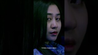 Sedang berada di fase bertahan sakit namun pergi pun sulit.. #malaagatha #terlanjursayang #short