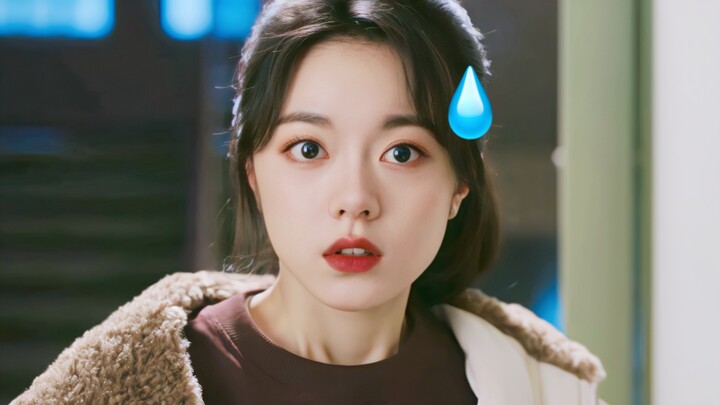 Kocak banget! Reaksi Yin Guo saat pulang ke rumah dan melihat seisi ruangan penuh dengan pria-pria g