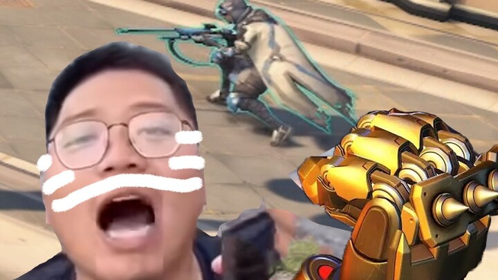 ไอรอนฟิสต์ พื้นหลังของคุณปลอมเกินไป