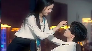 Malam Pertama Dengan CEO Dingin Bikin Panas Goyang Lemas Sampe Pagi