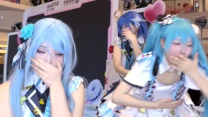 After "Banzhuan" performed 11 songs back-to-back, we ended up looking like this: Σ(￣ロ￣lll)