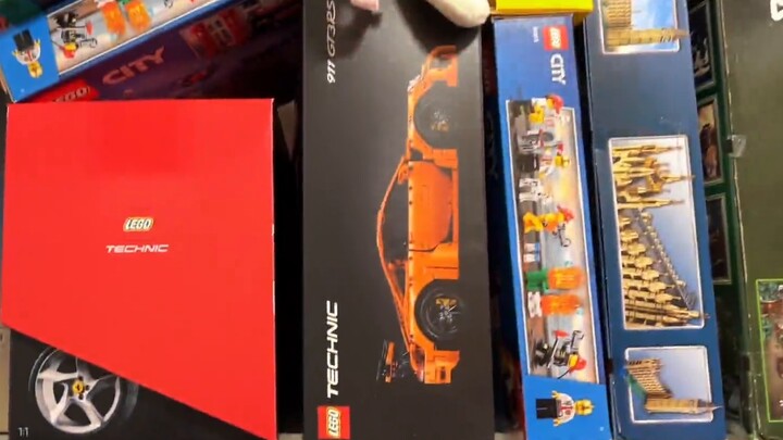 เลโก้เต็มห้องหน้าตาเป็นอย่างไร