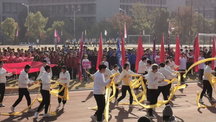 【มหาวิทยาลัยหนานจิง】พิธีเปิดงานวันกีฬาสี การแสดง “วางยาแมว”