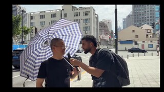 speaking fake Chinese language to people Little Funny acting 😂😂😂😂