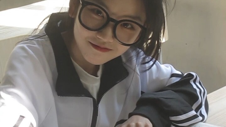 再穿一次短袖 我们的学生时代就结束了