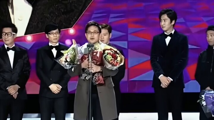 جوائز برنامج RM في الفترة 7012