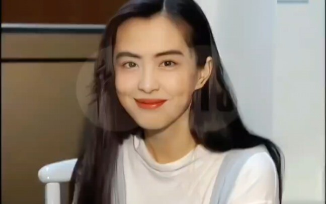 Decades ago, Wang Zuxian traveled all the way to South Korea for an interview. Her breathtaking beau
