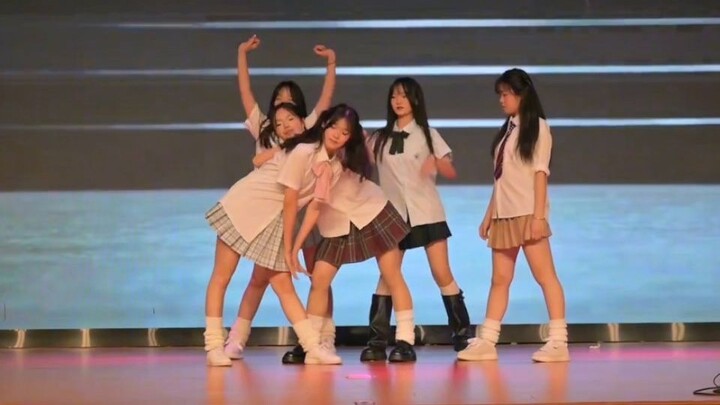 งานเลี้ยงมัธยมปลาย! ฟีลวัยรุ่นสุดๆ!!!