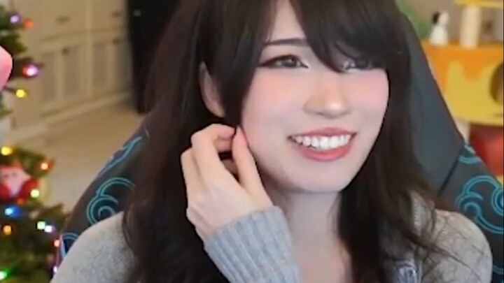 Emiru😳 Reacts to Marvel Snap's Recent Skins