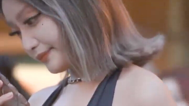 เด็กผู้หญิงสมัยนี้ช่างกล้าใส่อะไรก็ได้จริงๆ