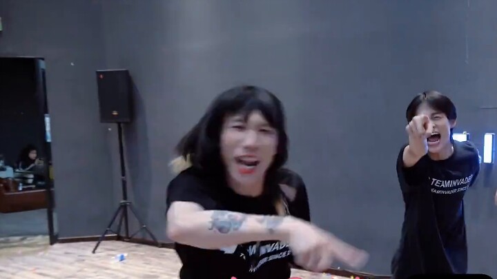 [TI Dance Troupe] Formasi Baron terkuat, koreografi baru, rahasia manis! Kritik manis! Datang dan te