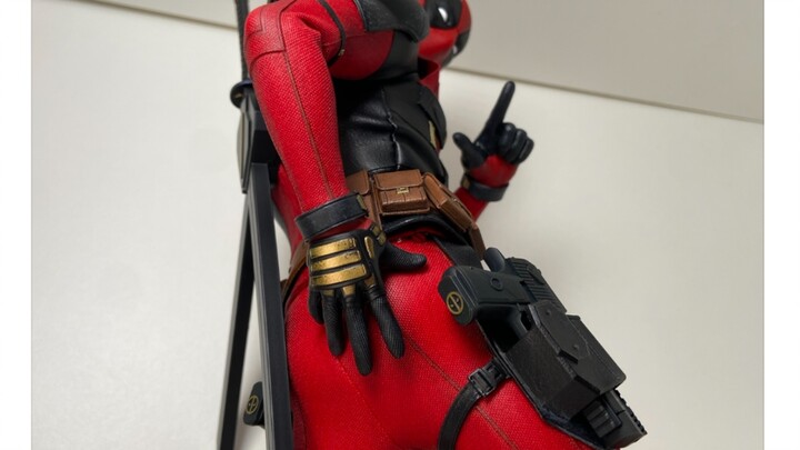 Tái hiện lại điệu nhảy Bye Bye Bye hoạt hình tĩnh vật với nhân vật Deadpool mới HotToys Deadpool 3.0