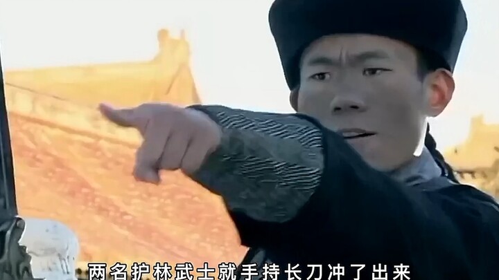 Sun Dianying memimpin pasukan berkekuatan 30 ribu orang tiba di makam Cixi.