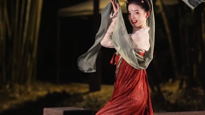 【Zhezhi Dance】ถ้าฉันไม่โพสต์ Zhezhi Dance อีกก็คงไม่มีใครดูหรอก~ฮ่าๆ