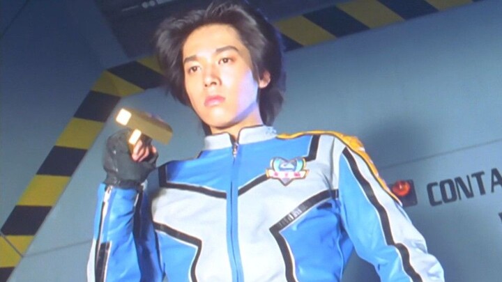 Ultraman's Top Ten Cool Mid-Air Transformations⚡