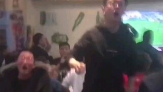 女足夺冠球迷疯了！！