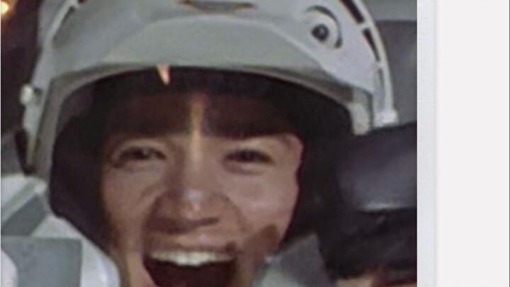 Ultraman Tiga ep2 - Starting in red form